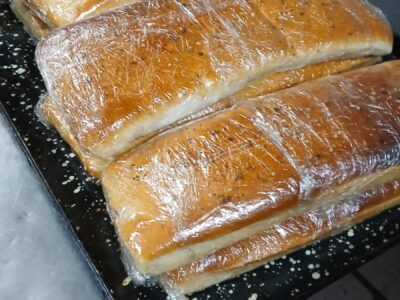 Panadería y Gastronomia en General Prque Adam