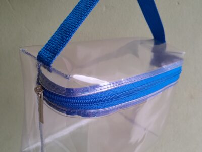 Portacosmeticos transparentes tipo cofrecitos con manija