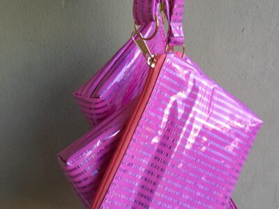 Portacosmeticos con llavero