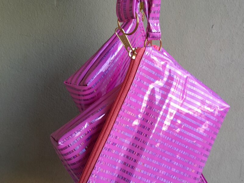 Portacosmeticos con llavero