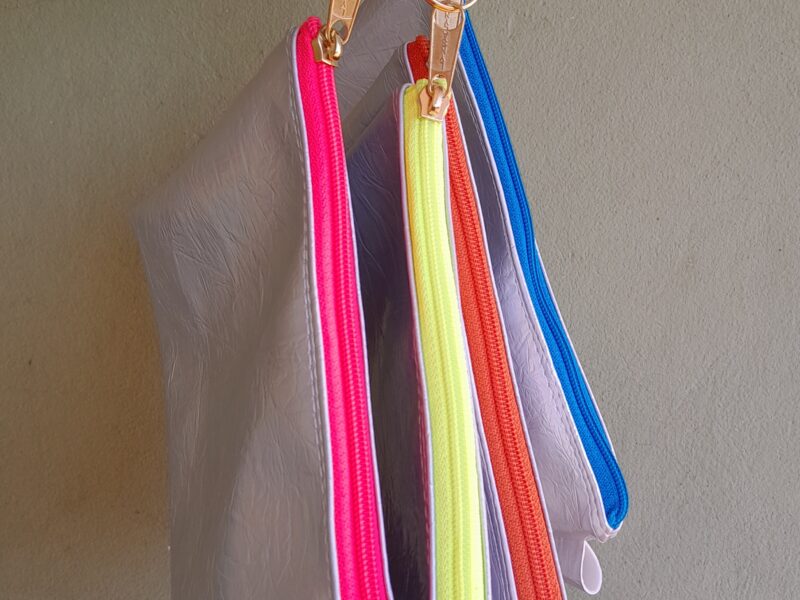 Portacosmetico con llavero