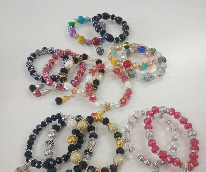 Pulceras artesanales