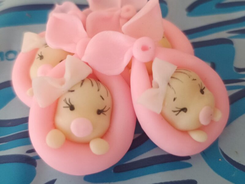 Creaciones Tati, souvenirs, adornos en porcelana fria