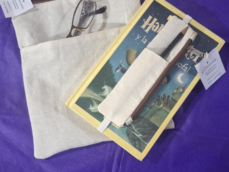 Funda para libros + cartuchera - C&L Creaciones