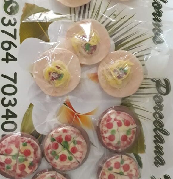 Adornos en porcelana fría Nelly