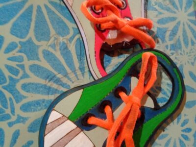 Enhebradores divertidos!! Aprender a atarse los cordones jugando!!