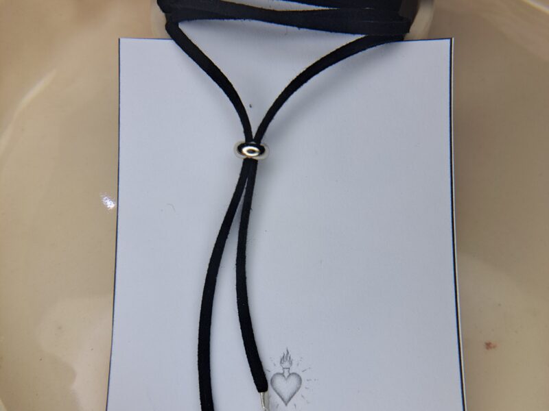 Chokers y corbatines