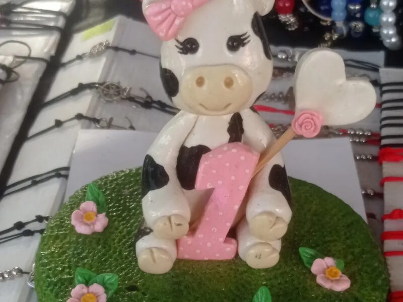 Hacemos centro de mesa y de torta por pedido