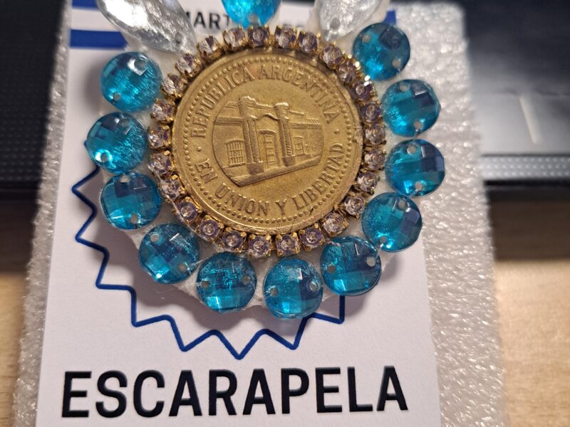 Hermosas Escarapelas y prendedores