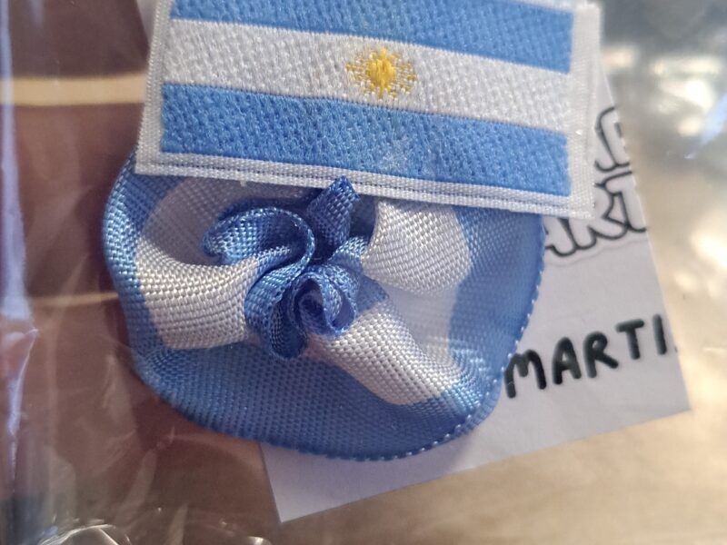Hermosas Escarapelas y prendedores