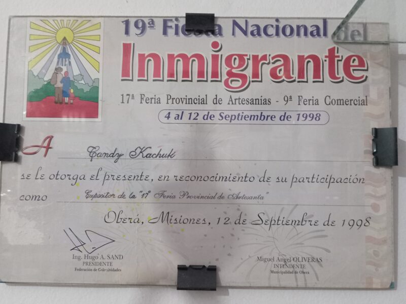 UN POCO SOBRE MI